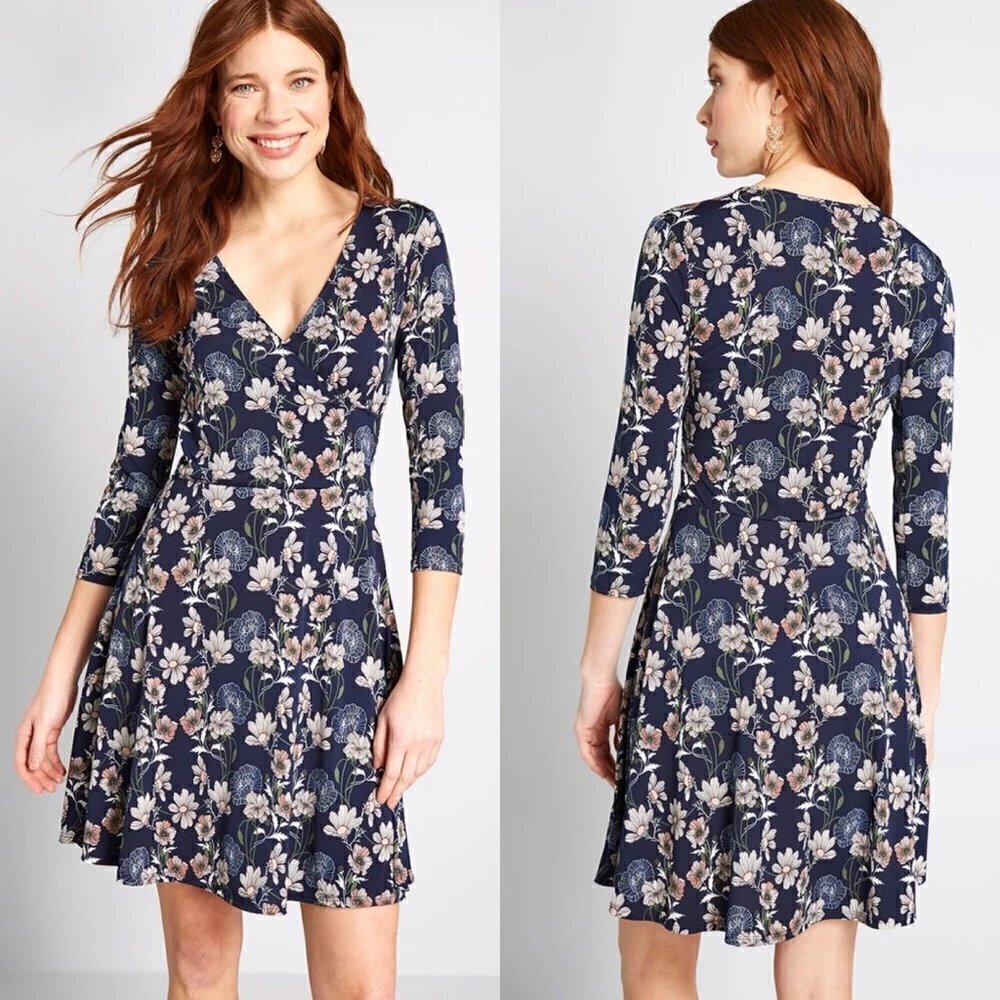 ModCloth Women's Blue Floral Faux Wrap All Is Full Of Lovely Skater Dress Small